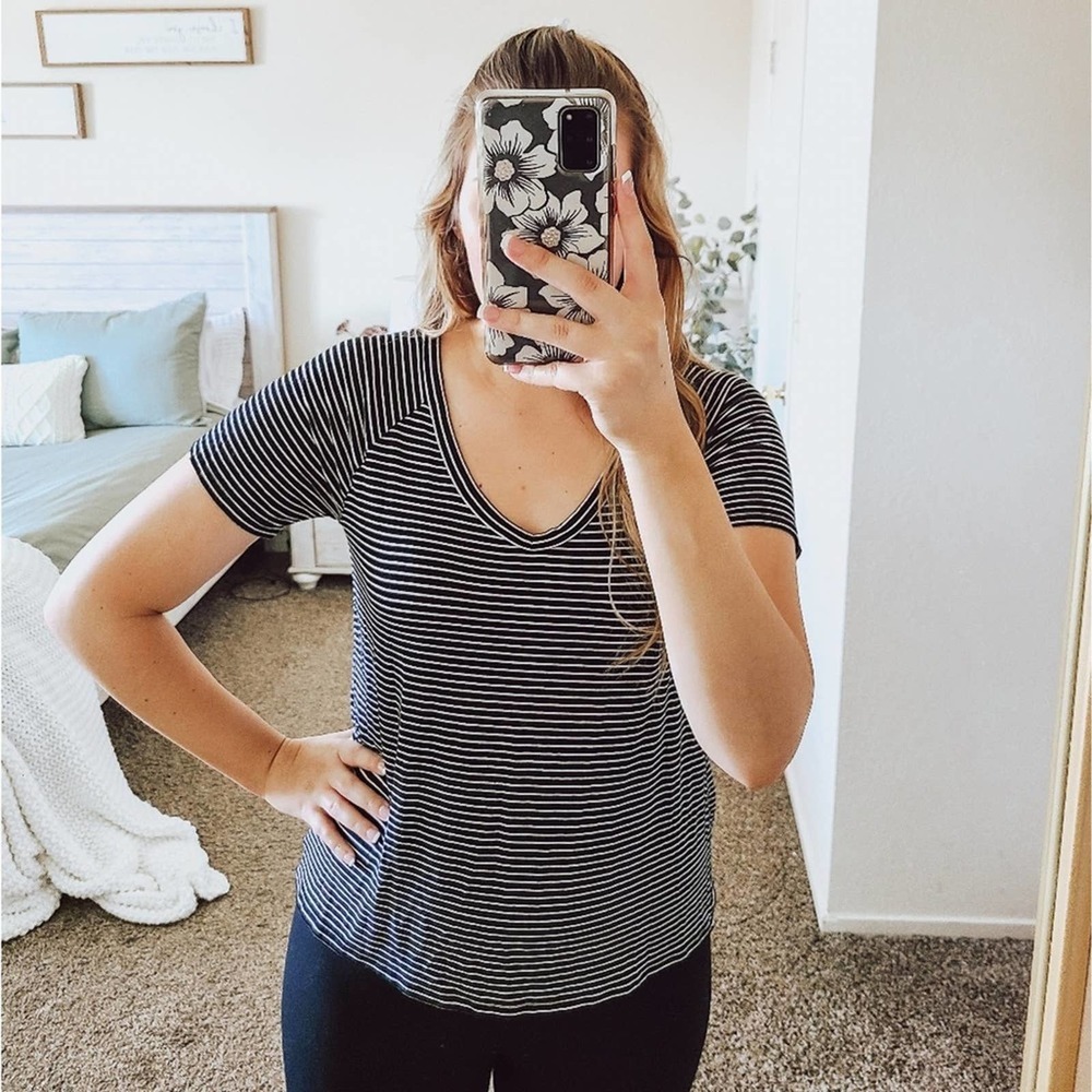 American Eagle Soft & Sexy Tee